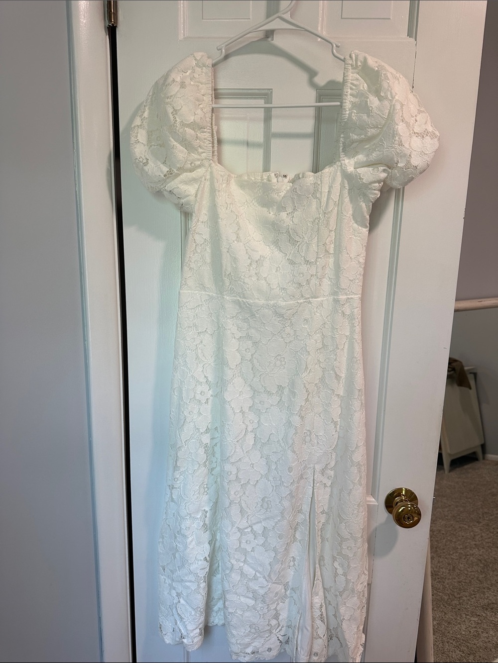 Francesca's Collections White Lace Midi Dress with Puff Sleeves